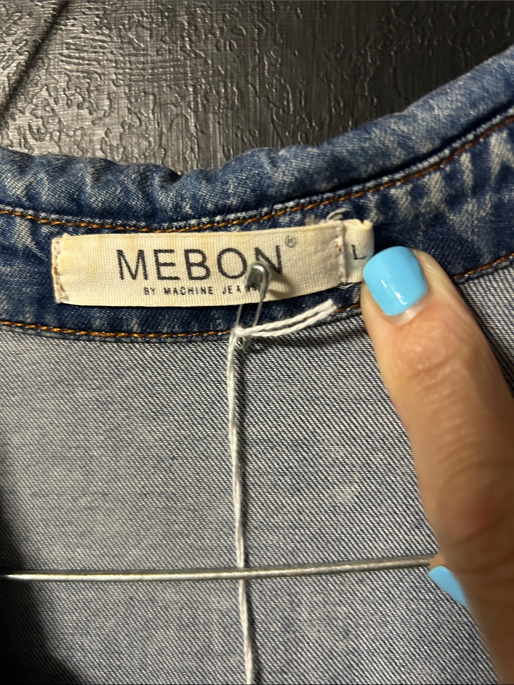 Mebon button down - Picture 2 of 5